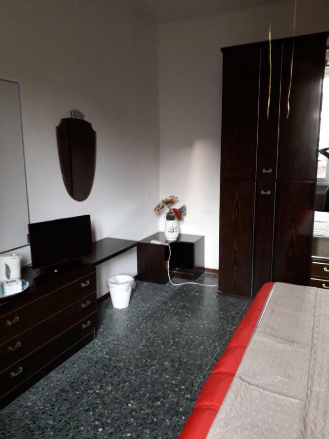 Isola Bi Bed & Breakfast Milano Eksteriør bilde